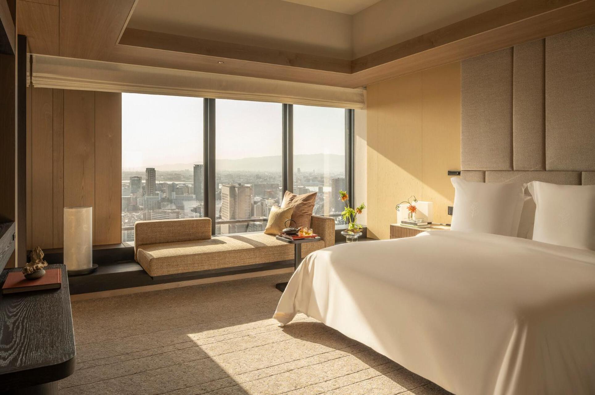 Four Seasons Hotel Осака Экстерьер фото