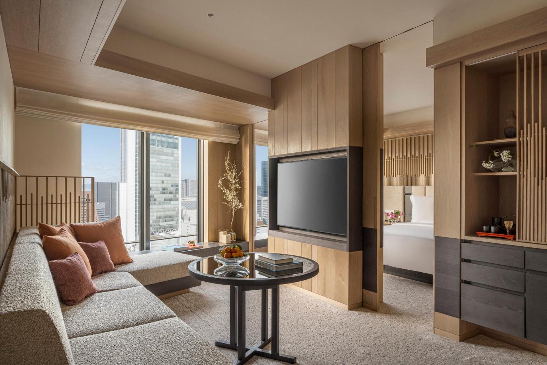 Four Seasons Hotel Осака Экстерьер фото